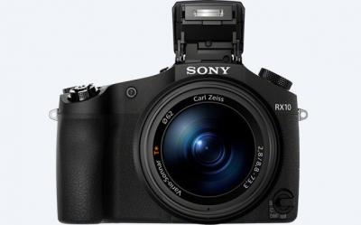 SONY RX10 CAMERA WITH  24–200MM F2.8 LENS DSCRX10/B