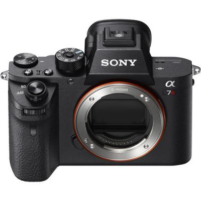 SONY α7R II With Back-illuminated Full-frame Image Sensor - ILCE7RM2/B