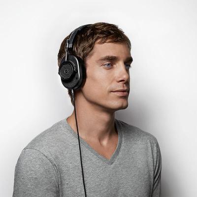 Master and Dynamic Over-Ear Headphones MH40B1